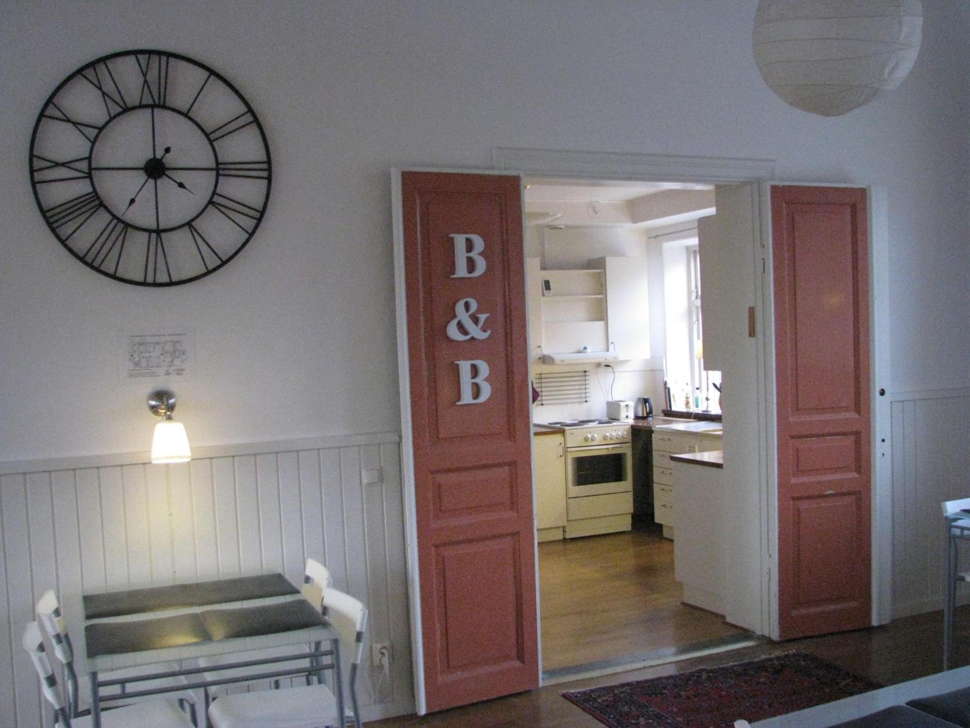 Hallandsasen Hostel Hjarnarp Екстер'єр фото